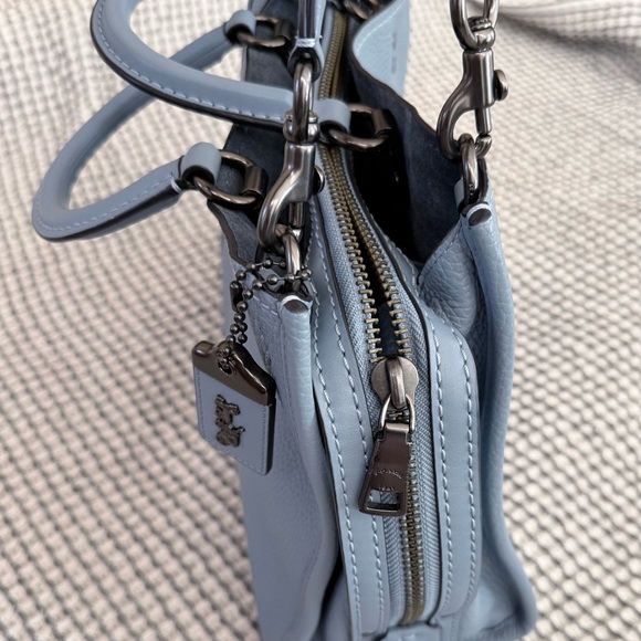 Beautiful Coach Rogue 1941 - Picture 3 of 10